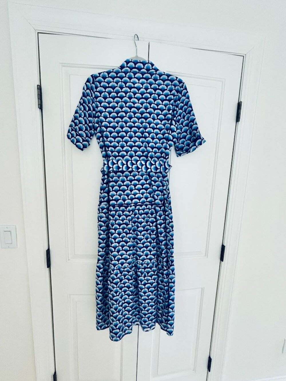 J. McLaughlin navy and white tiered shirtdress - Picture 4 of 5